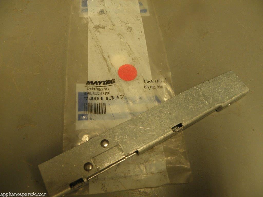 Jenn Air Maytag Stove 74011337 Hinge Receiver NEW IN BOX Jenn Air Maytag Stove 74011337 Hinge Receiver NEW IN BOX